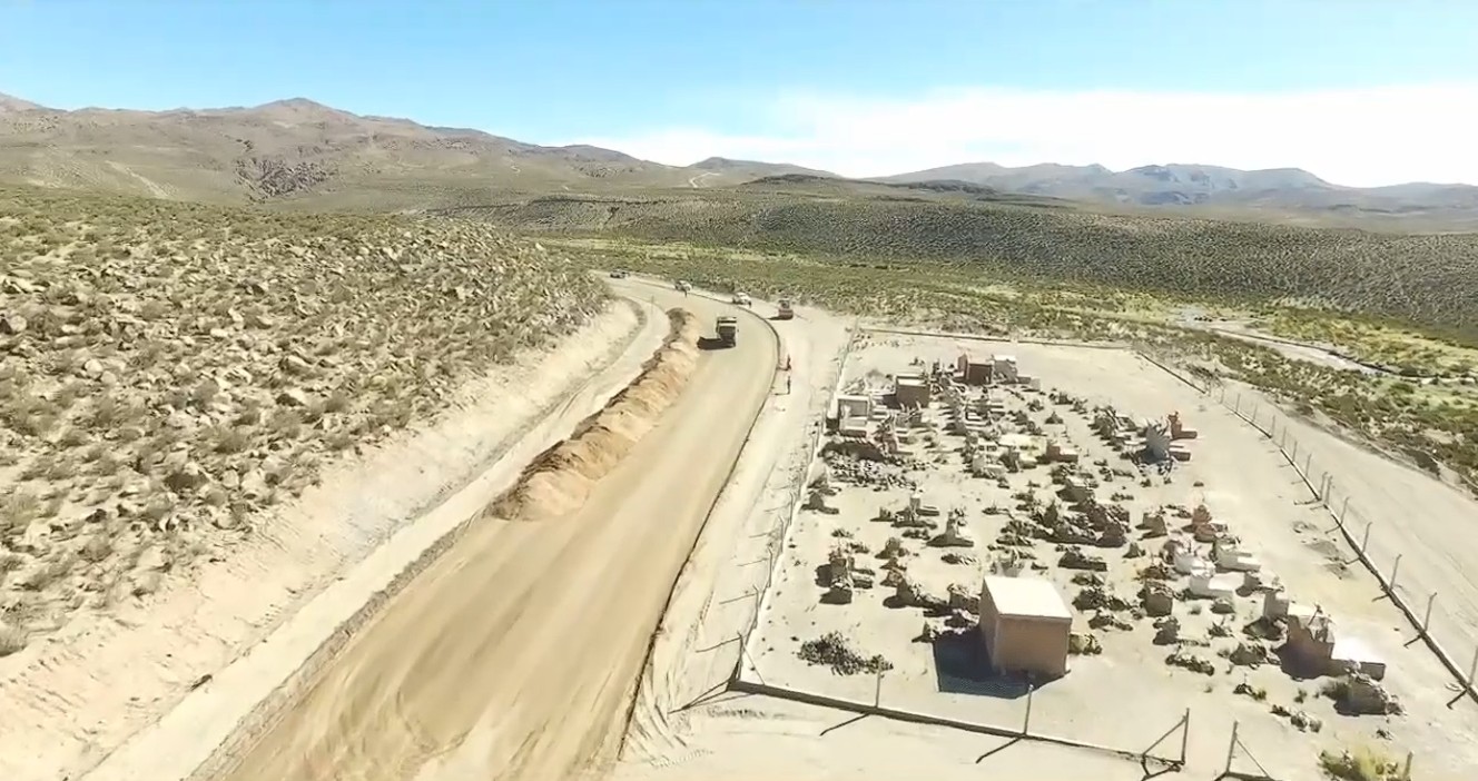 Desafiamos la altura. Construimos donde pocos llegan.